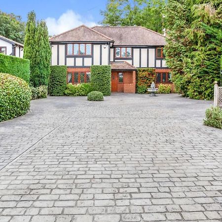 Old Slade Cottage - Train To London 30Mins, Heathrow 15Mins Away,Free Parking - En-Suit Rooms West Drayton  Kültér fotó