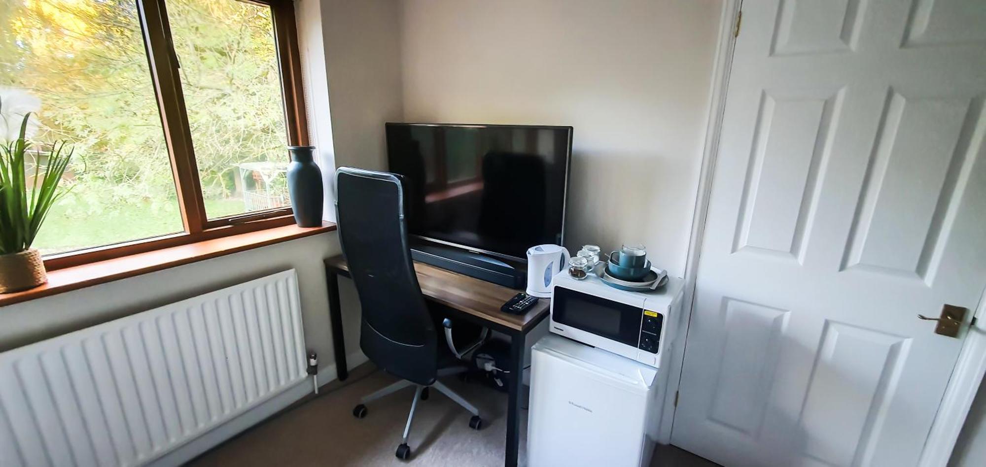 Old Slade Cottage - Train To London 30Mins, Heathrow 15Mins Away,Free Parking - En-Suit Rooms West Drayton  Szoba fotó