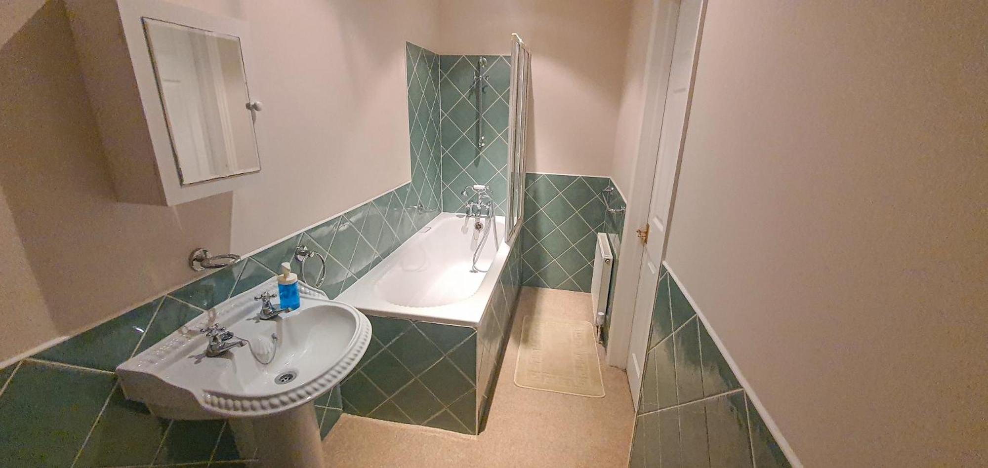 Old Slade Cottage - Train To London 30Mins, Heathrow 15Mins Away,Free Parking - En-Suit Rooms West Drayton  Szoba fotó